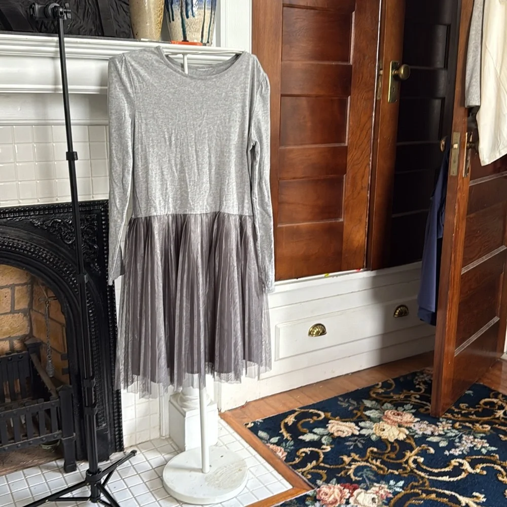 GAP Girls Long Sleeve Mix Fabric Dress in an XXL- worn a few‎ times.